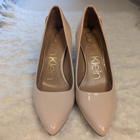 Calvin Klein Shoes - Calvin Klein Kylie Pump Size 8